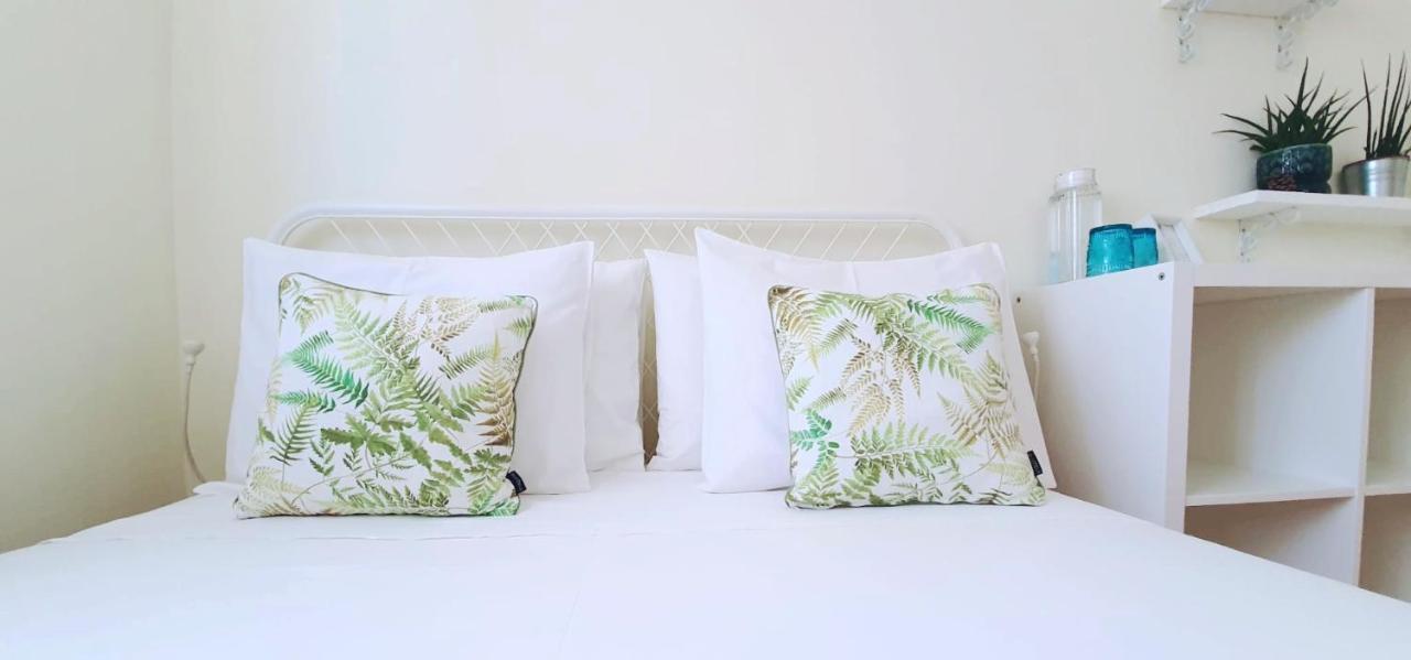 Green Element Guesthouse กอสตา ดา กาปาริกา ภายนอก รูปภาพ